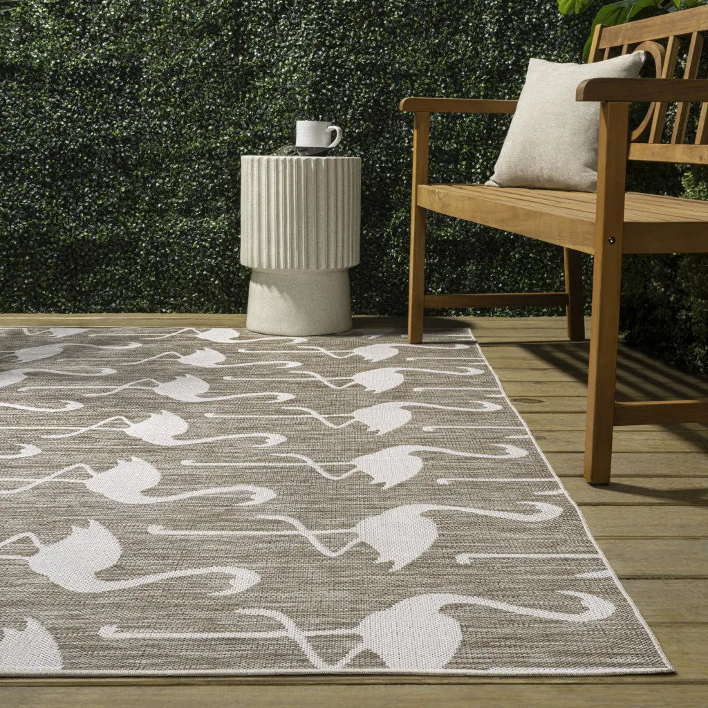 4' X 6' Beige And White Animal Print Indoor Outdoor Area Rug Homeroots Outdoor