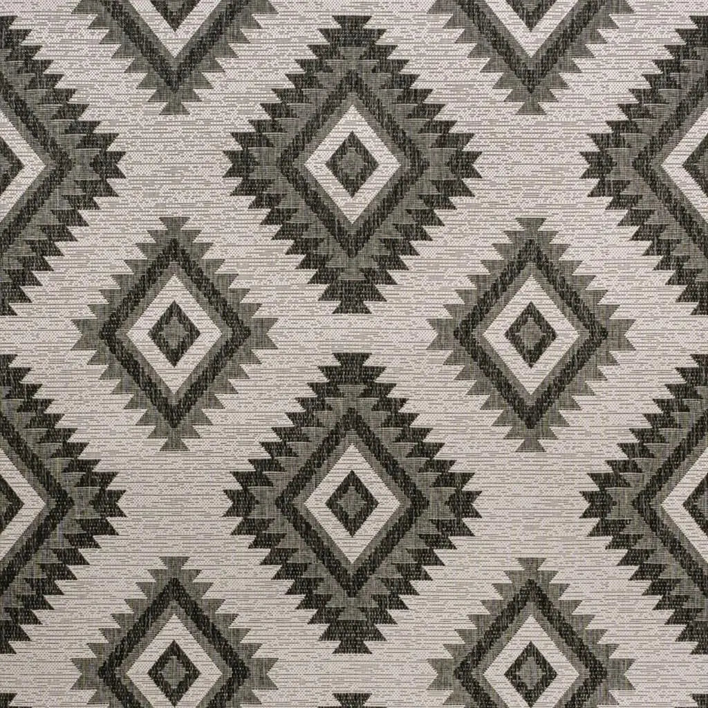 4' X 6' Black And Cream Moroccan Indoor Outdoor Area Rug - GreatEagleInc