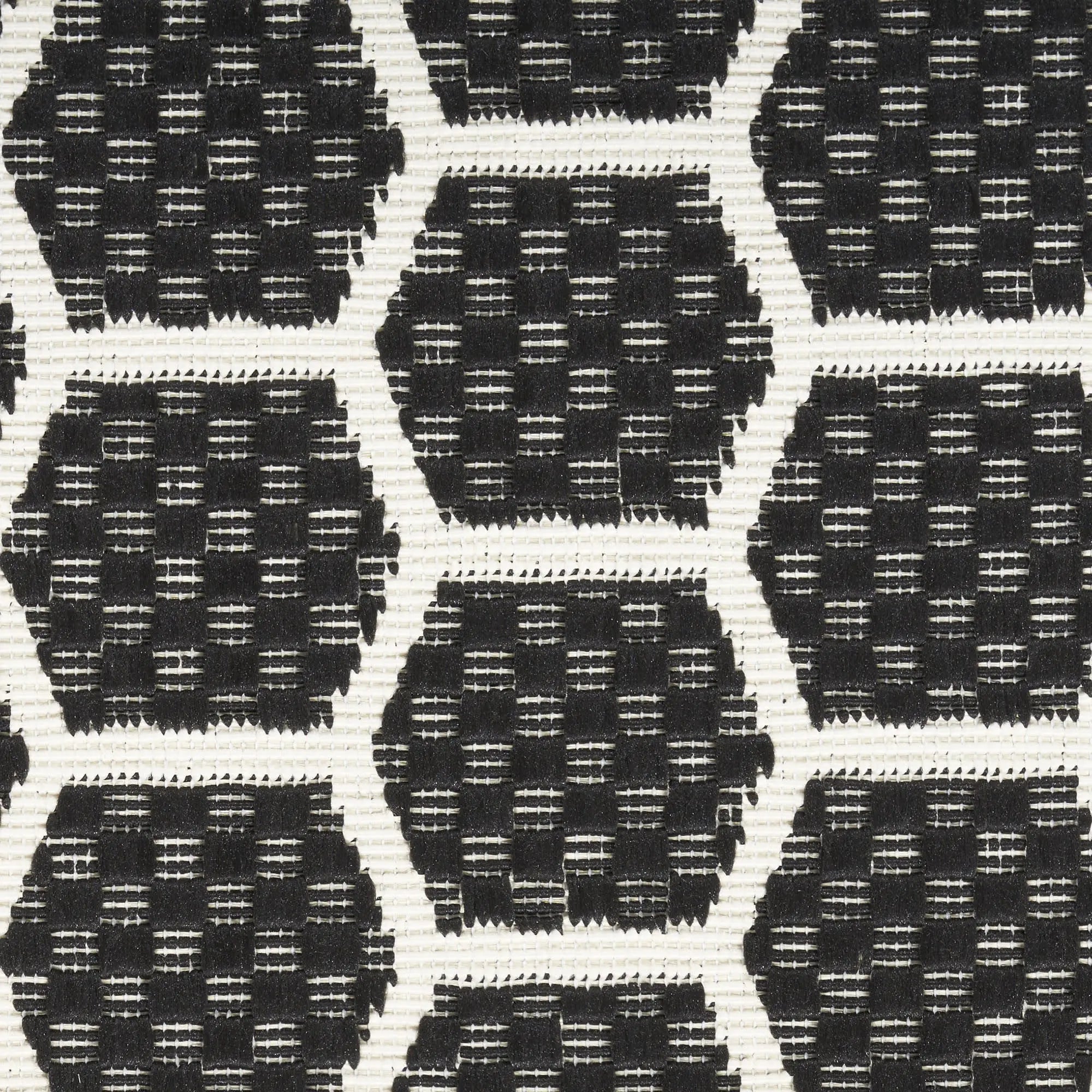 4' X 6' Black And Ivory Geometric Indoor Outdoor Area Rug - GreatEagleInc