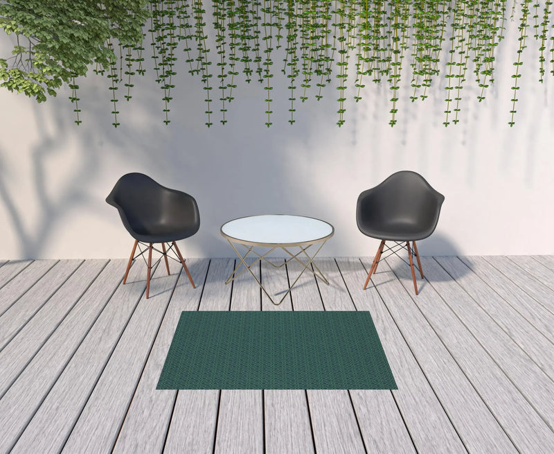4' X 6' Blue and Green Geometric Stain Resistant Indoor Outdoor Area Rug Homeroots Outdoor
