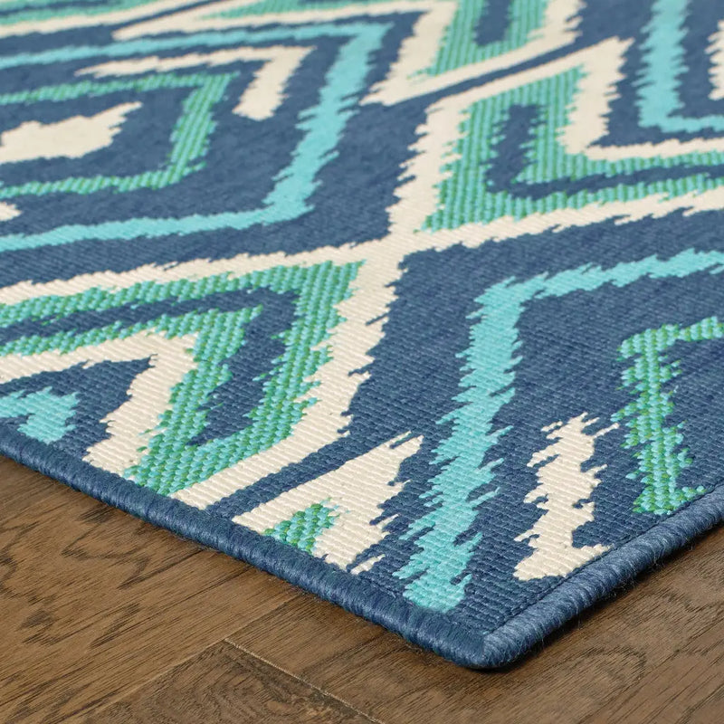 4' X 6' Blue and Ivory Geometric Stain Resistant Indoor Outdoor Area Rug Homeroots Outdoor