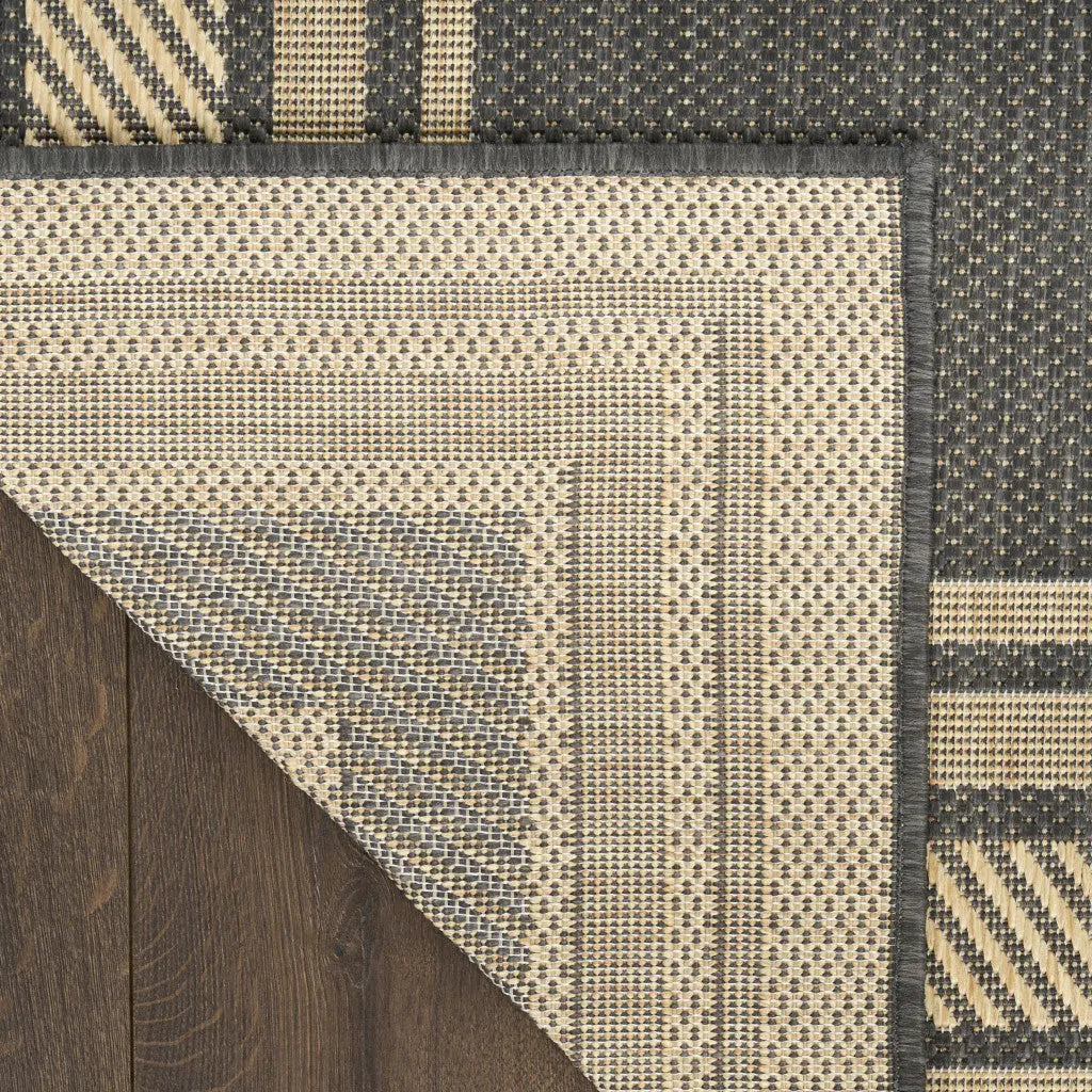 4' X 6' Charcoal Geometric Indoor Outdoor Area Rug Homeroots Outdoor