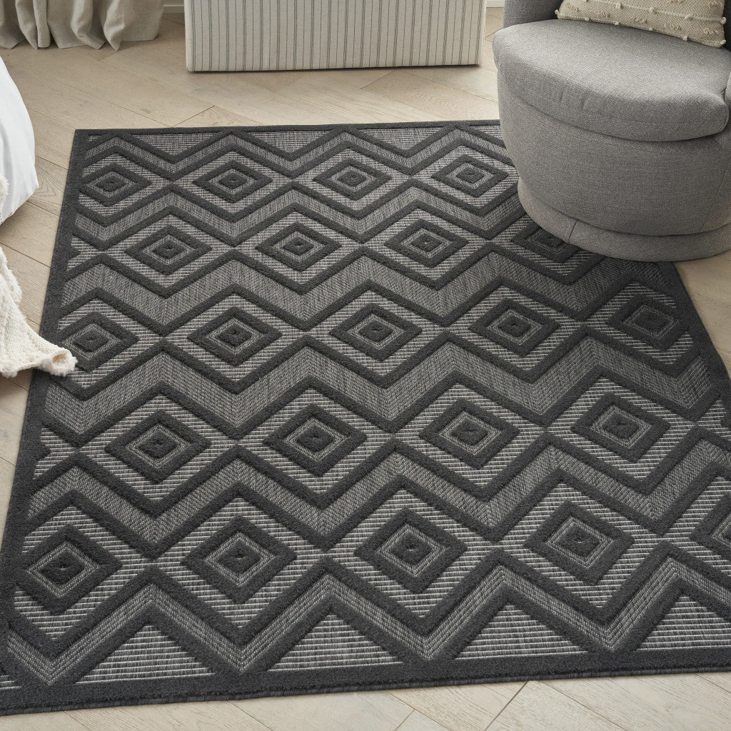 4' X 6' Charcoal Indoor Outdoor Area Rug - GreatEagleInc