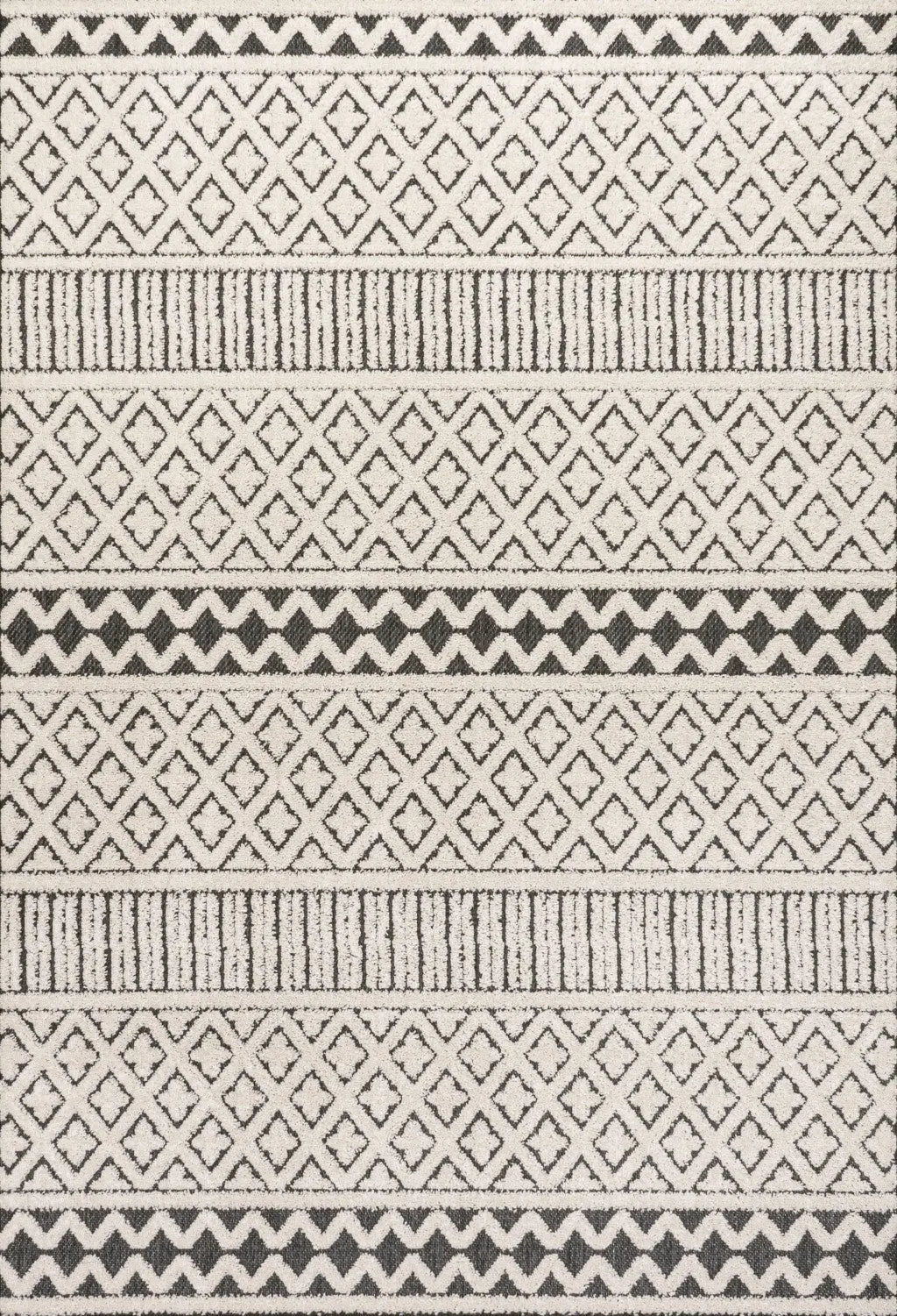 4' X 6' Cream And Black Trellis Indoor Outdoor Area Rug Homeroots Outdoor