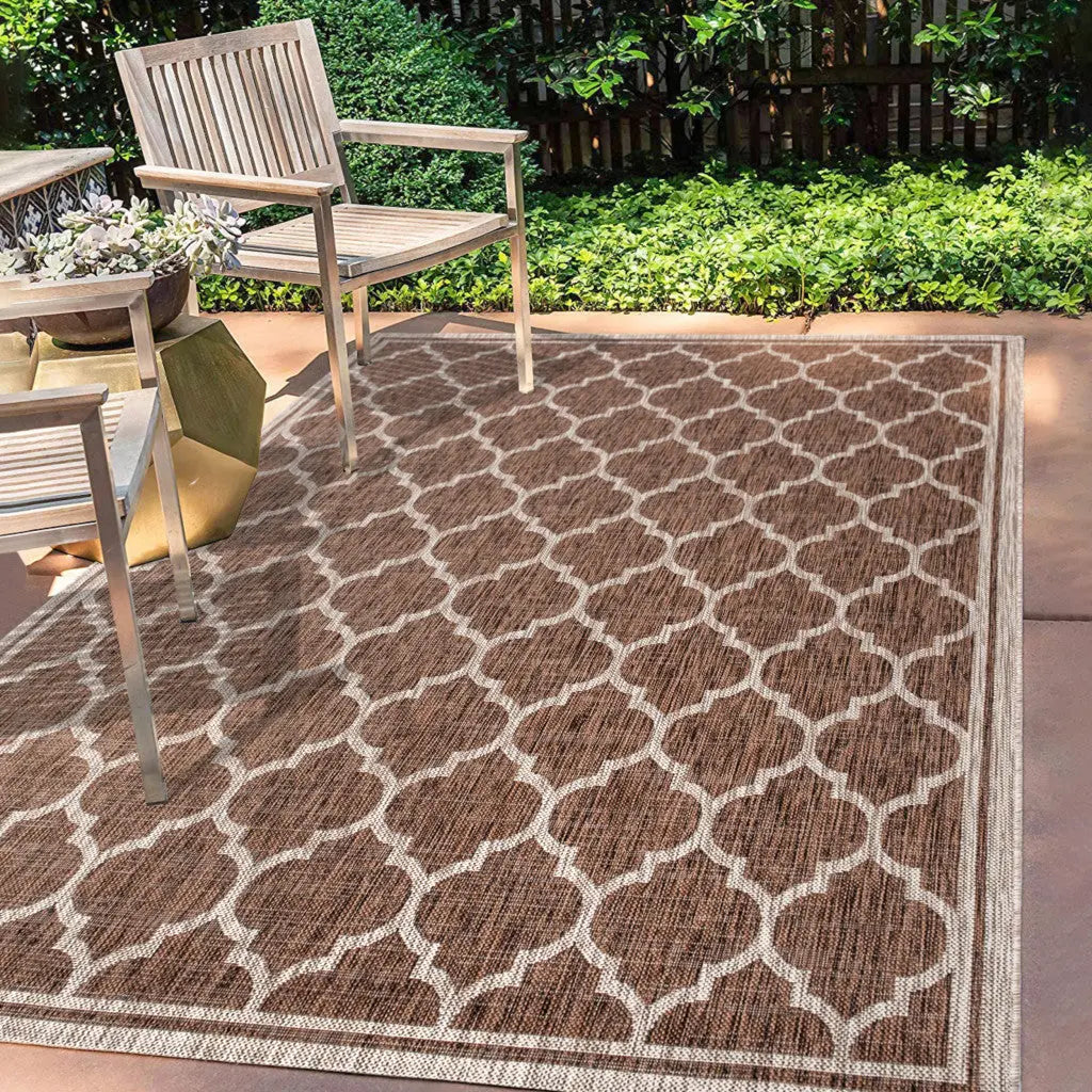4' X 6' Espresso And Taupe Geometric Indoor Outdoor Area Rug Homeroots Outdoor