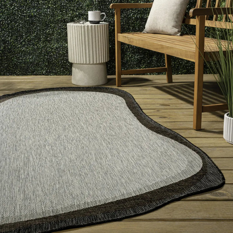 4' X 6' Gray And Black Abstract Indoor Outdoor Area Rug Homeroots Outdoor