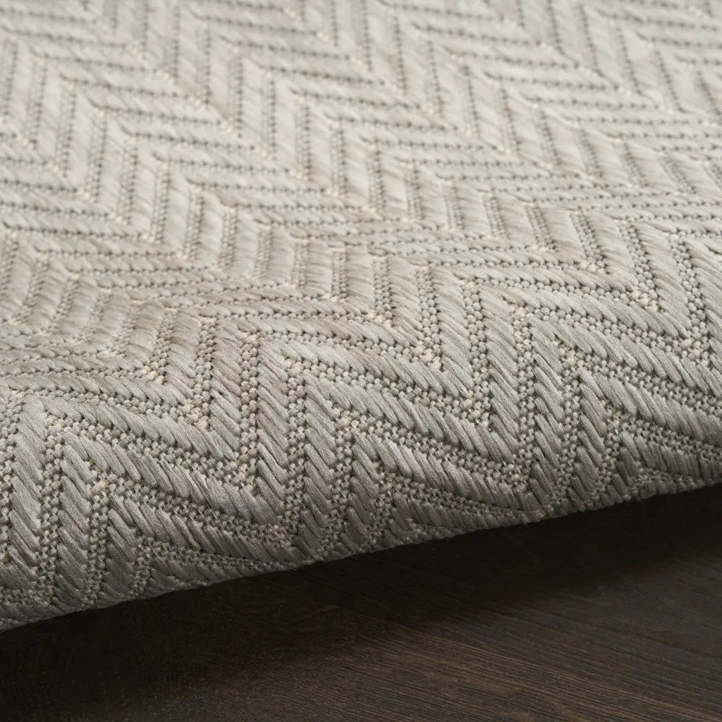 4' X 6' Gray Geometric Indoor Outdoor Area Rug Homeroots Outdoor
