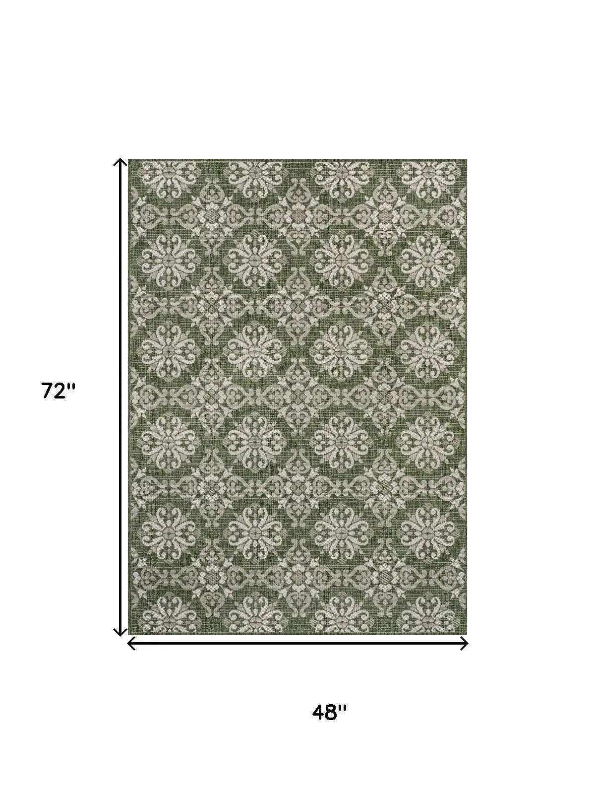 4' X 6' Green And Cream Floral Indoor Outdoor Area Rug Homeroots Outdoor