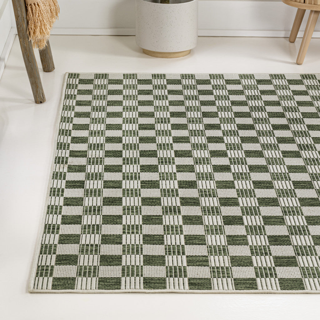 4' X 6' Green And Cream Geometric Indoor Outdoor Area Rug - GreatEagleInc