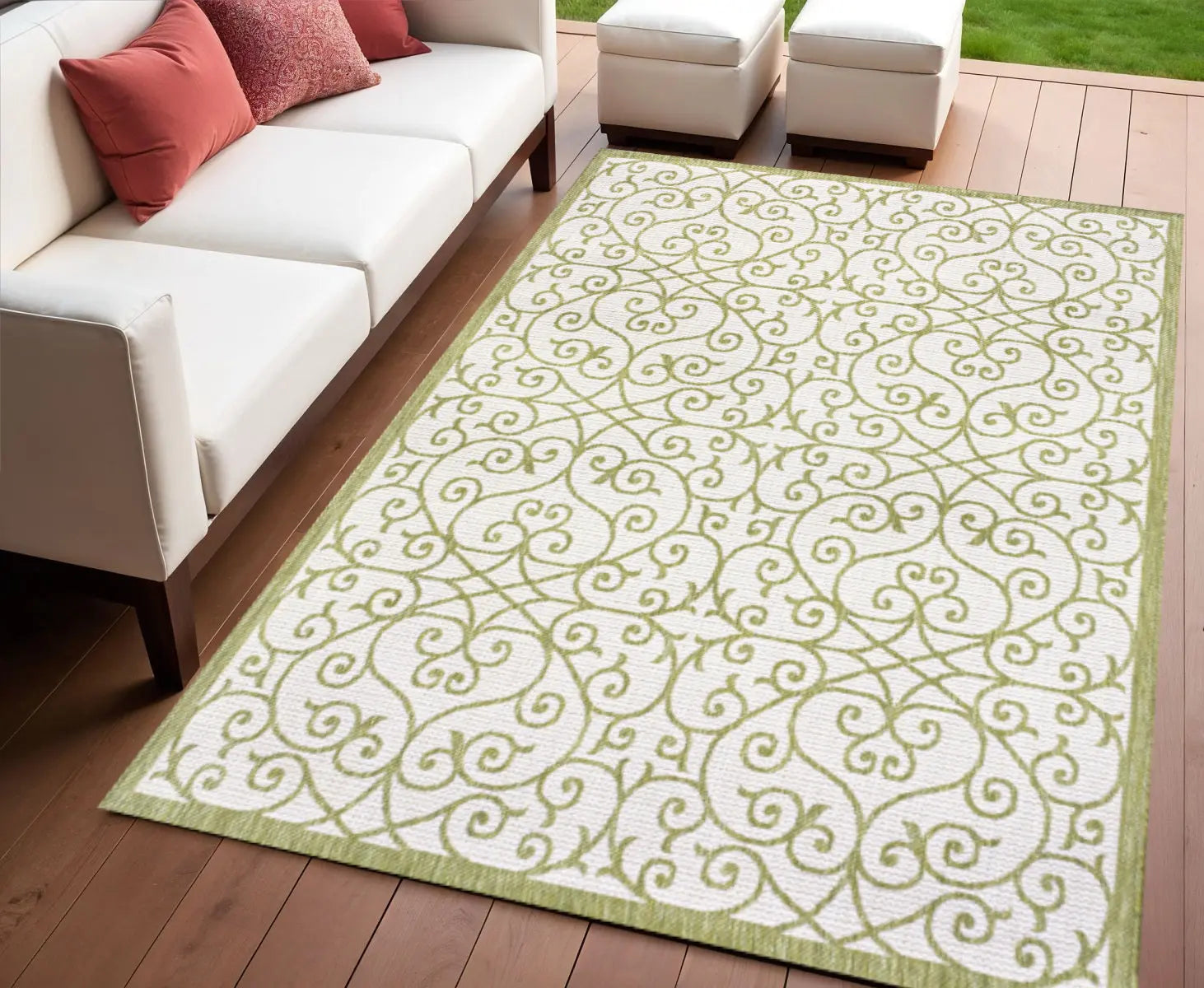 4' X 6' Green And Cream Geometric Indoor Outdoor Area Rug Homeroots Outdoor