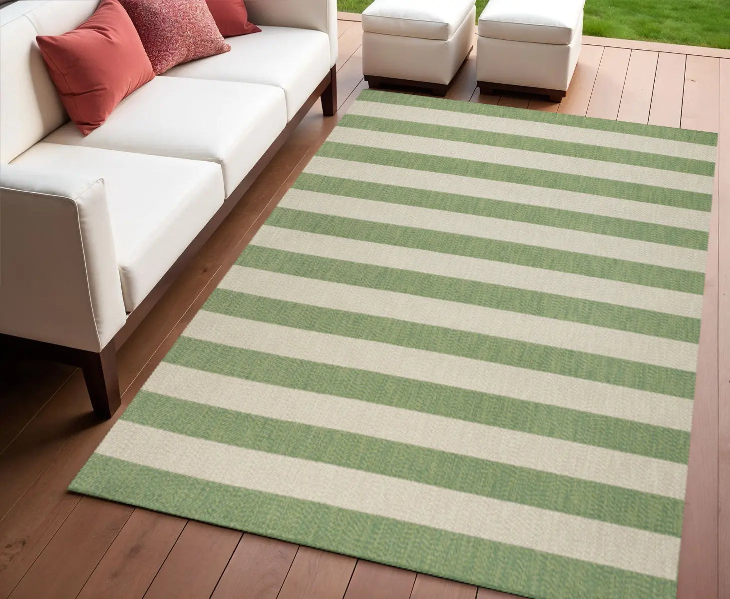 4' X 6' Green And Cream Striped Indoor Outdoor Area Rug Homeroots Outdoor