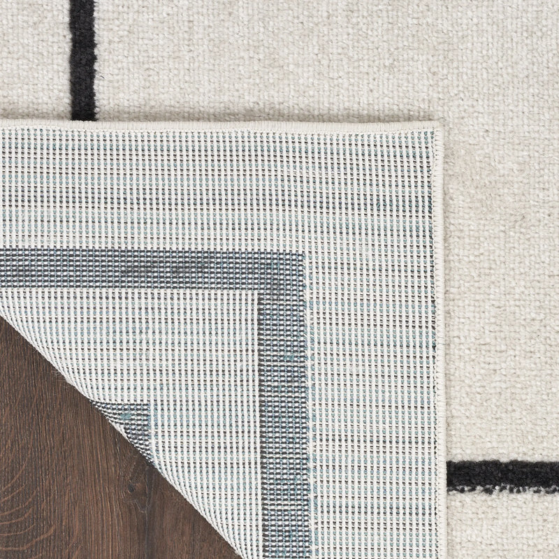 4' X 6' Ivory And Black Indoor Outdoor Area Rug Homeroots Outdoor