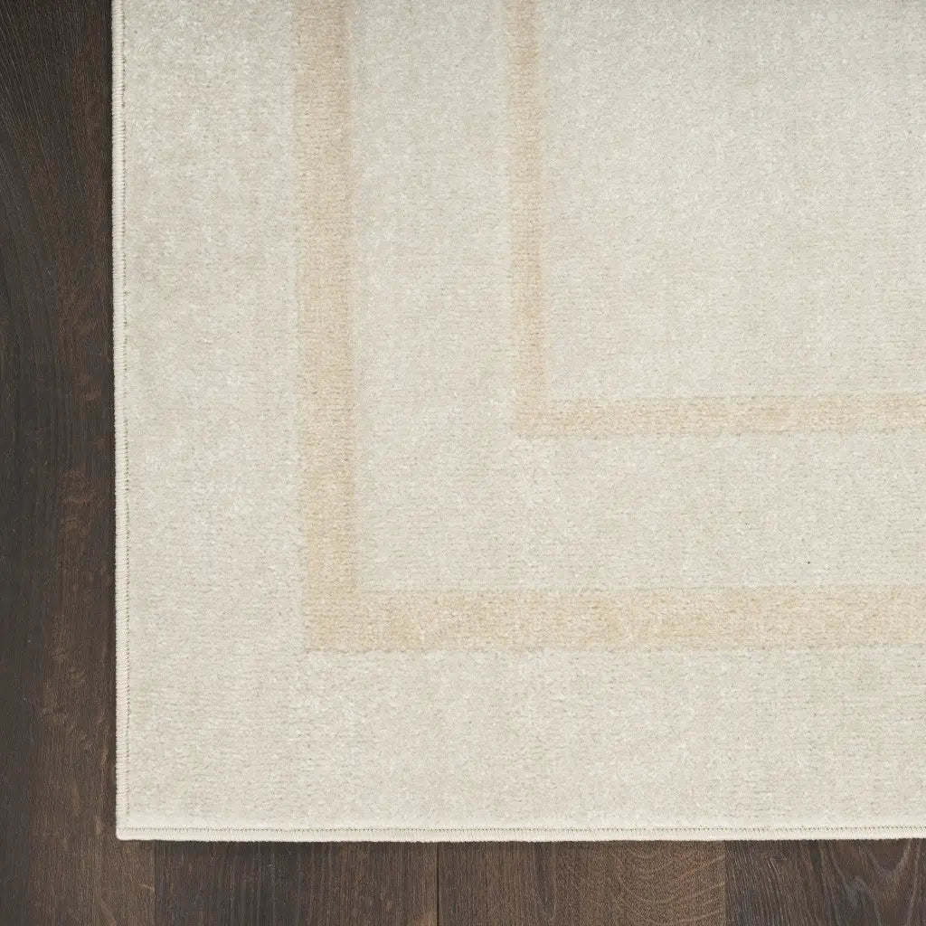 4' X 6' Ivory And Gold Indoor Outdoor Area Rug Homeroots Outdoor