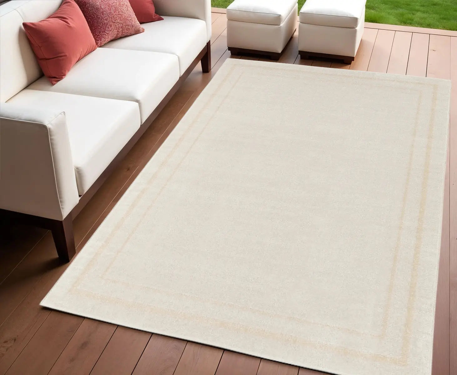 4' X 6' Ivory And Gold Indoor Outdoor Area Rug Homeroots Outdoor