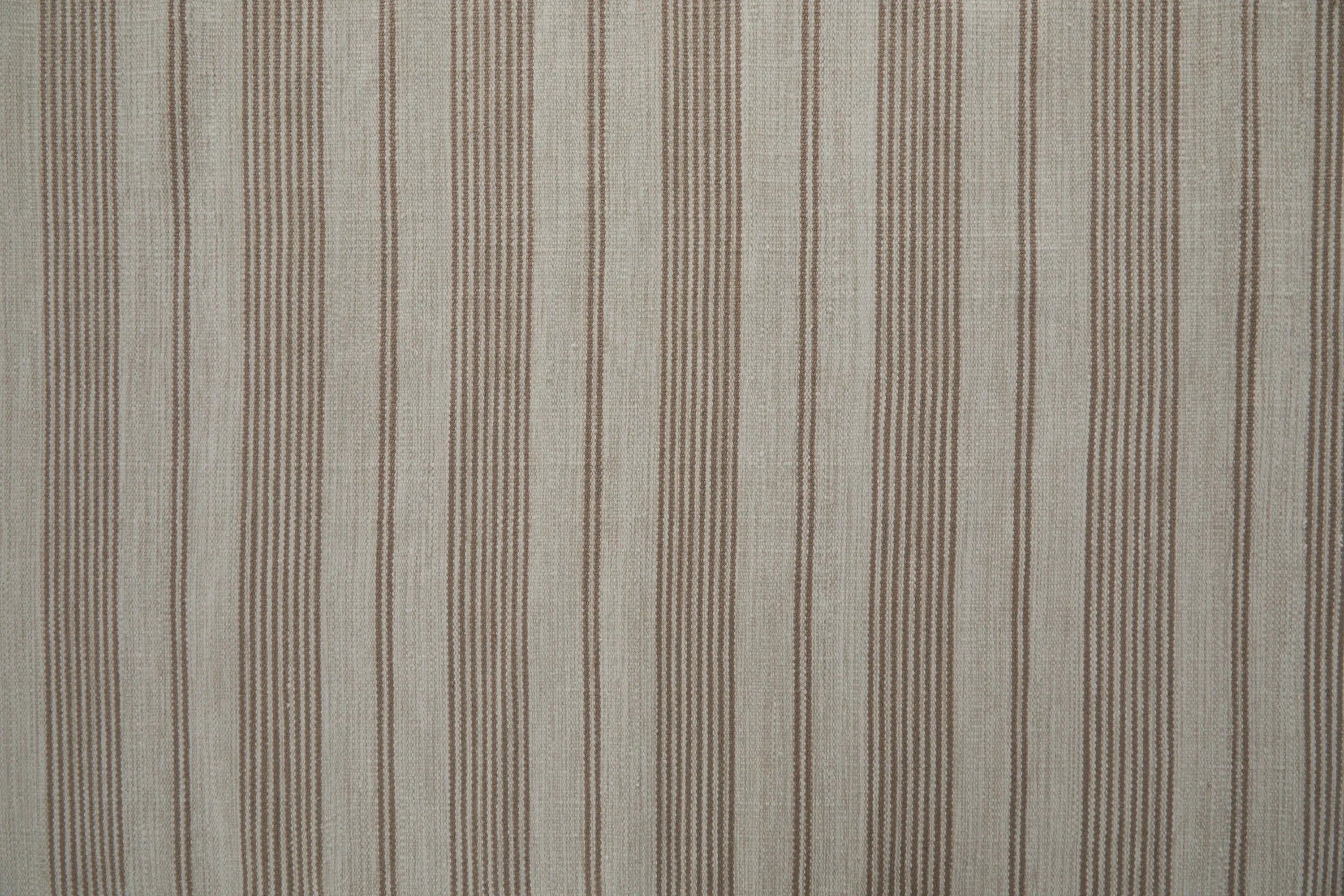 4' X 6' Ivory And Taupe Striped Hand Woven Area Rug Homeroots Outdoor