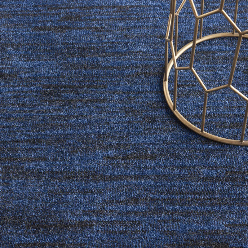 4' X 6' Midnight Blue Stain Resistant Indoor Outdoor Area Rug - GreatEagleInc