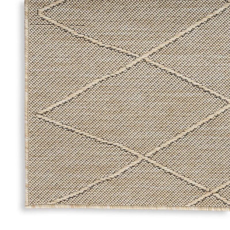 4' X 6' Natural And Light Brown Geometric Indoor Outdoor Area Rug Homeroots Outdoor