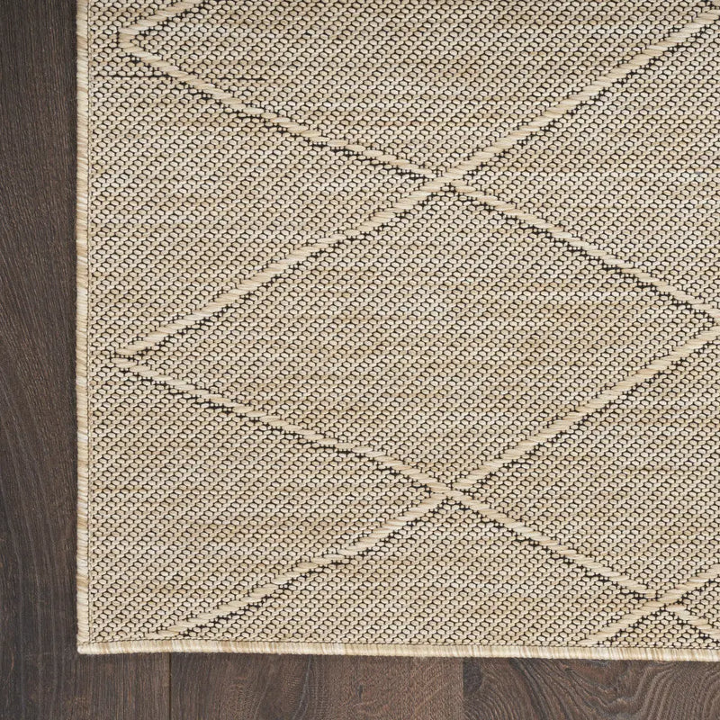 4' X 6' Natural And Light Brown Geometric Indoor Outdoor Area Rug Homeroots Outdoor
