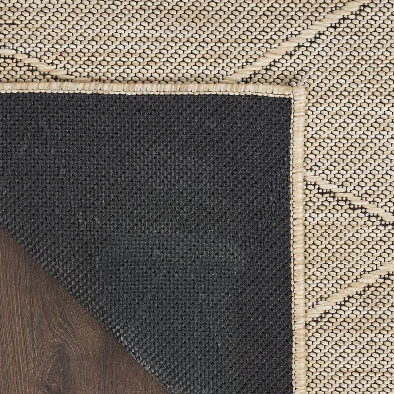 4' X 6' Natural And Light Brown Geometric Indoor Outdoor Area Rug Homeroots Outdoor