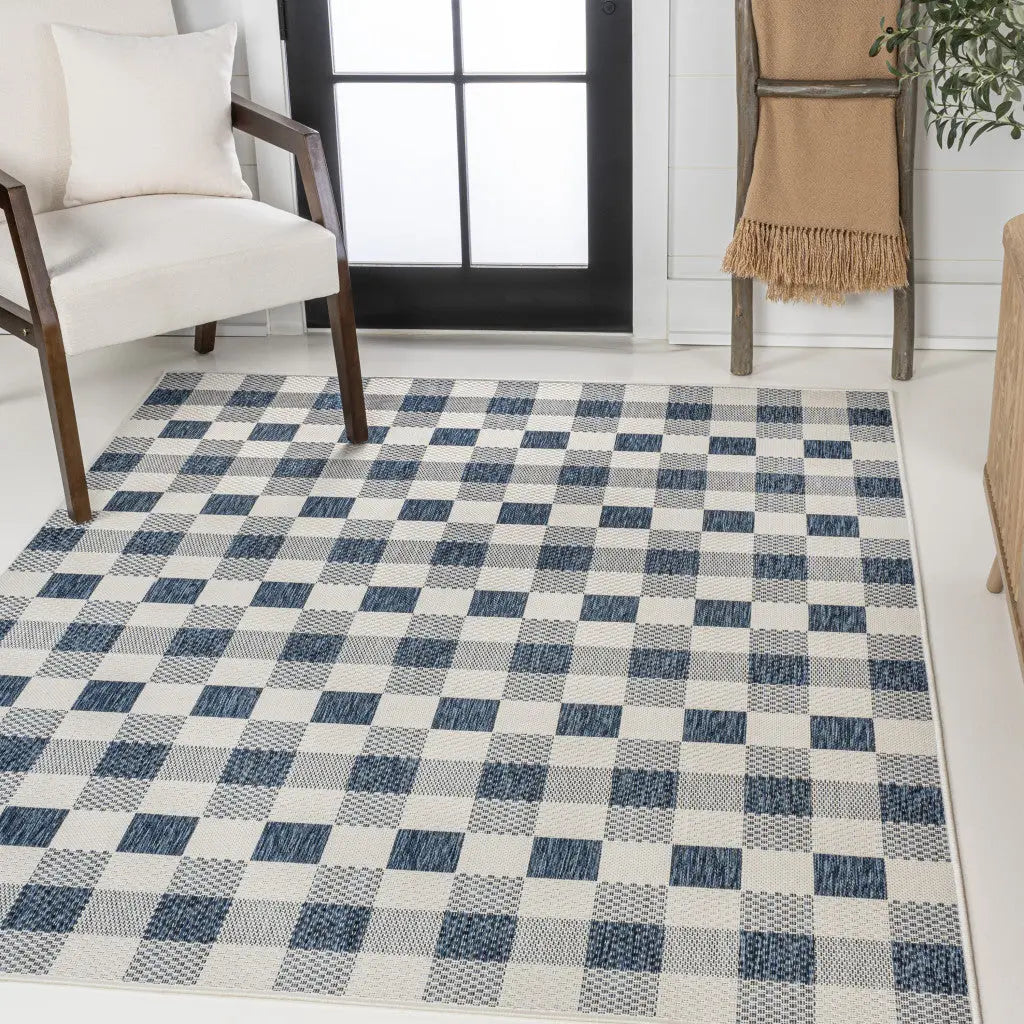 4' X 6' Navy Blue And Cream Geometric Indoor Outdoor Area Rug Homeroots Outdoor