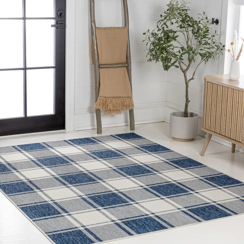 4' X 6' Navy Blue And Cream Gingham Indoor Outdoor Area Rug - GreatEagleInc