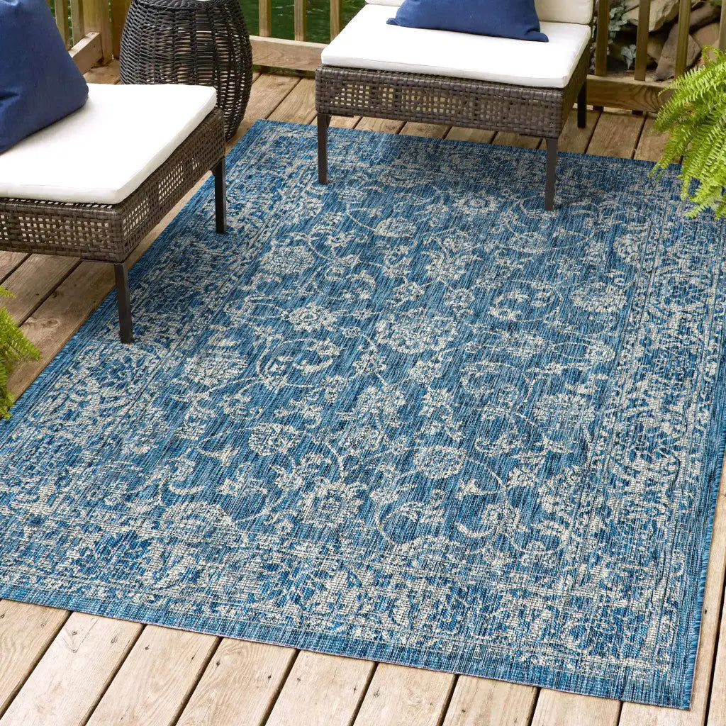 4' X 6' Navy Blue And Gray Medallion Indoor Outdoor Area Rug Homeroots Outdoor