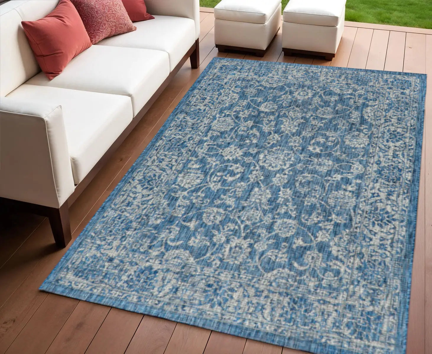 4' X 6' Navy Blue And Gray Medallion Indoor Outdoor Area Rug Homeroots Outdoor
