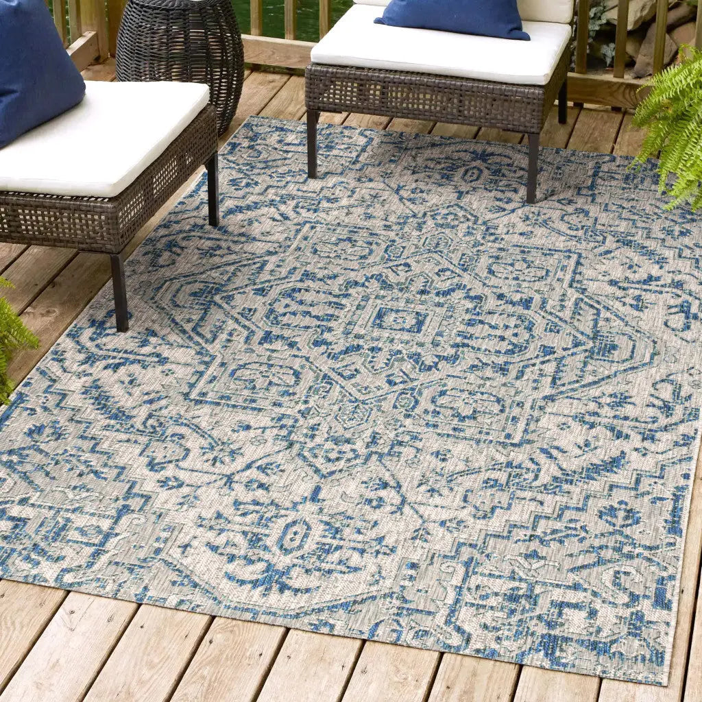 4' X 6' Navy Blue And Gray Medallion Indoor Outdoor Area Rug Homeroots Outdoor