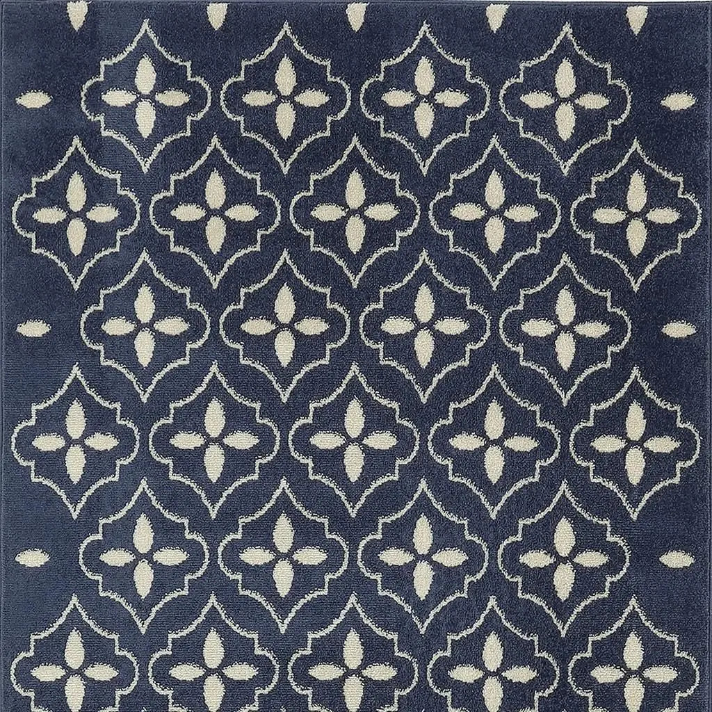 4' X 6' Navy Blue And Ivory Geometric Indoor Outdoor Area Rug Homeroots Outdoor