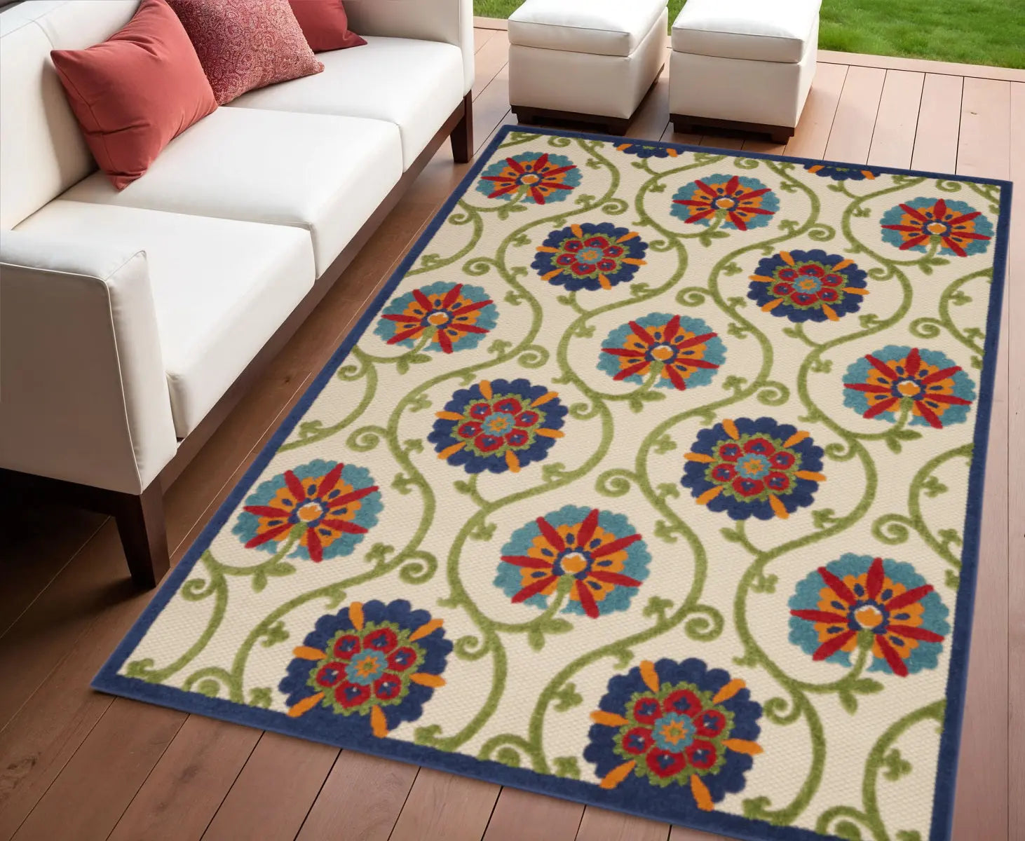 4' X 6' Navy Blue Beige Green Blue And Red Floral Indoor Outdoor Area Rug Homeroots Outdoor