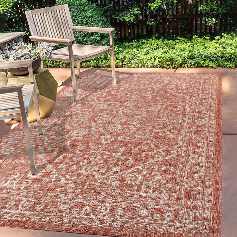 4' X 6' Red And Taupe Medallion Indoor Outdoor Area Rug Homeroots Outdoor