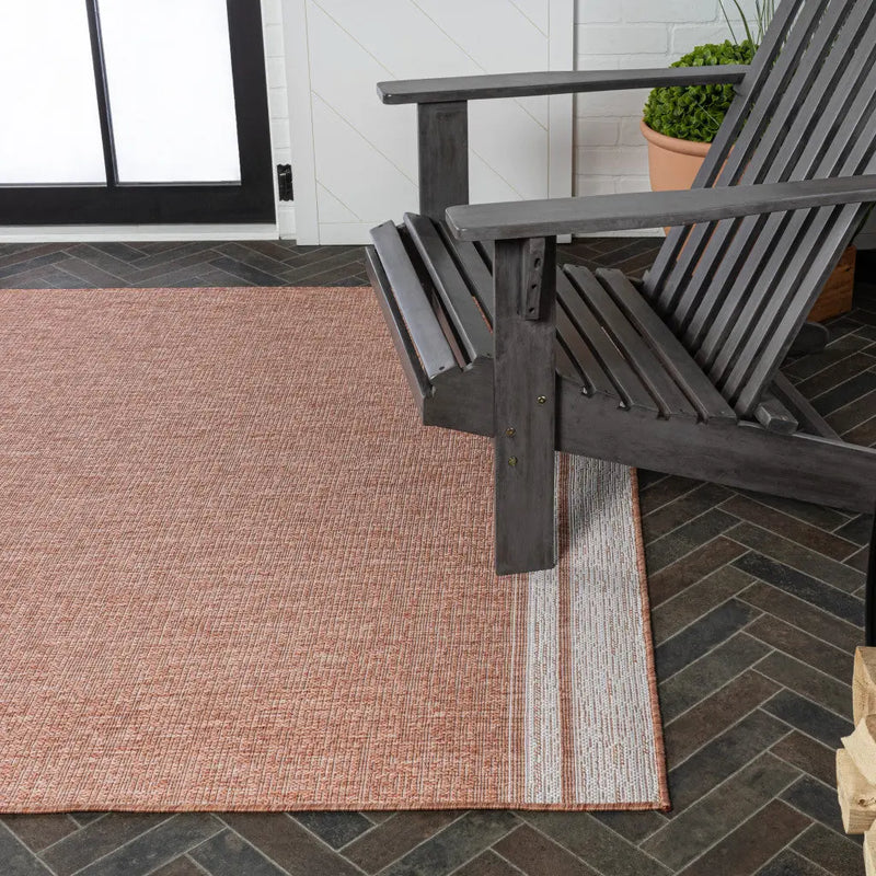 4' X 6' Salmon And Cream Indoor Outdoor Area Rug Homeroots Outdoor