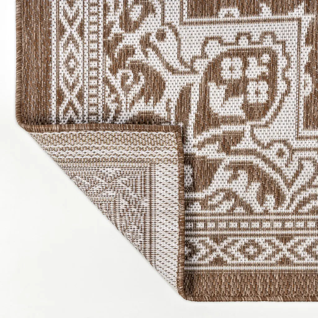 4' X 6' Terra Cotta And Cream Medallion Indoor Outdoor Area Rug Homeroots Outdoor
