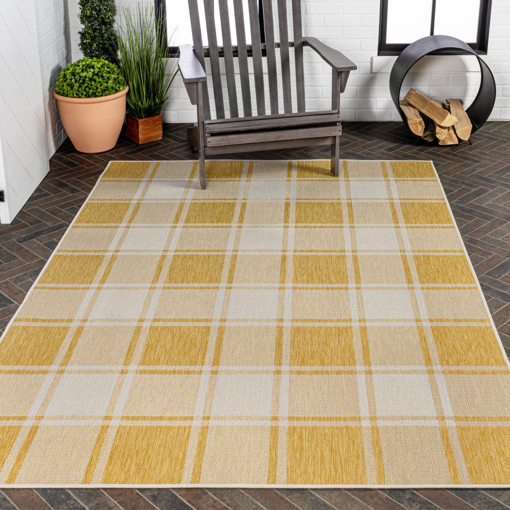 4' X 6' Yellow And Cream Gingham Indoor Outdoor Area Rug - GreatEagleInc