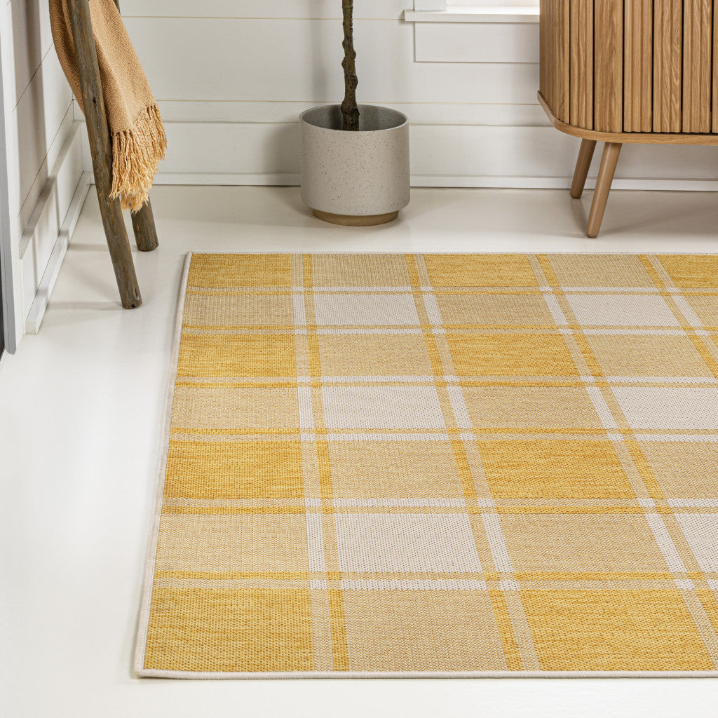 4' X 6' Yellow And Cream Gingham Indoor Outdoor Area Rug - GreatEagleInc