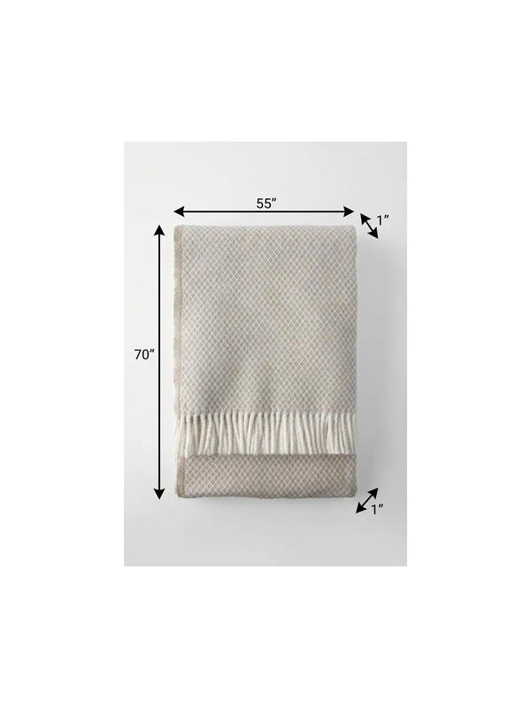 55" X 70" Cinnamon And White Cotton Blend Plush Throw Blanket with Fringe Homeroots Home Decor