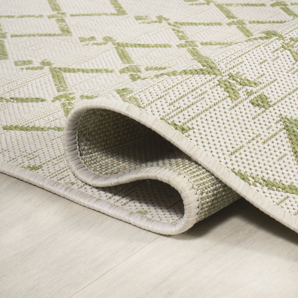 5' Cream And Green Round Trellis Indoor Outdoor Area Rug Homeroots Outdoor