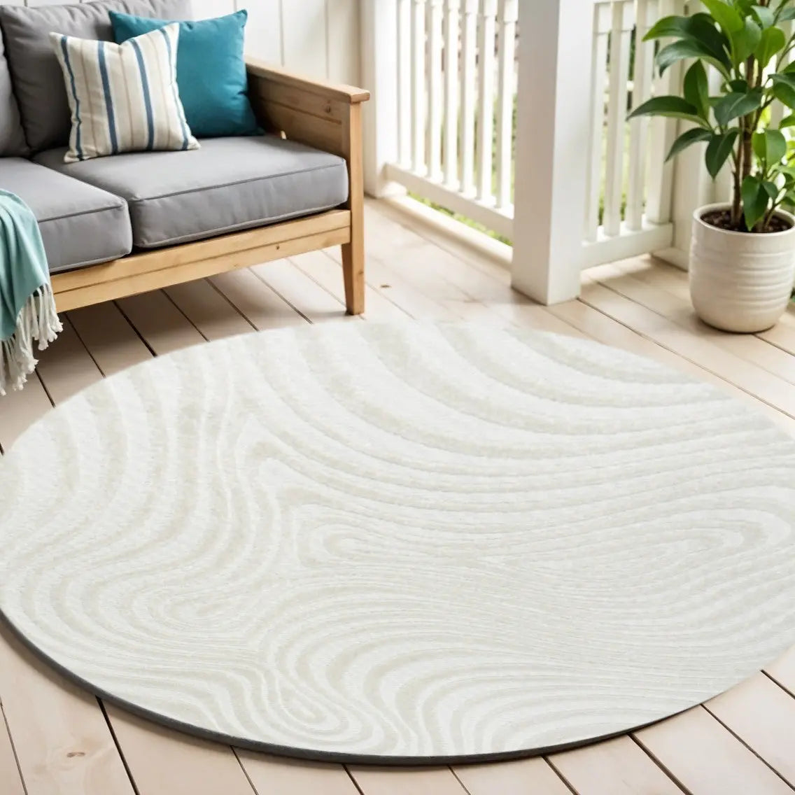 5' Cream And Ivory Round Abstract Indoor Outdoor Area Rug Homeroots Outdoor