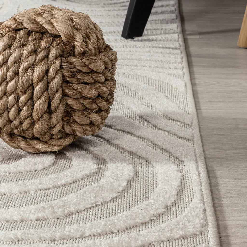 5' Cream And Ivory Square Abstract Indoor Outdoor Area Rug Homeroots Outdoor