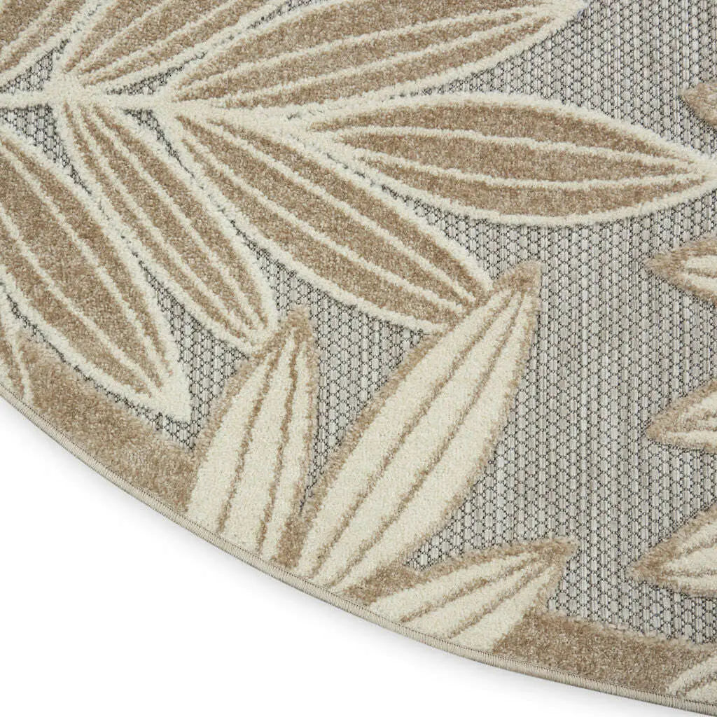 302723174