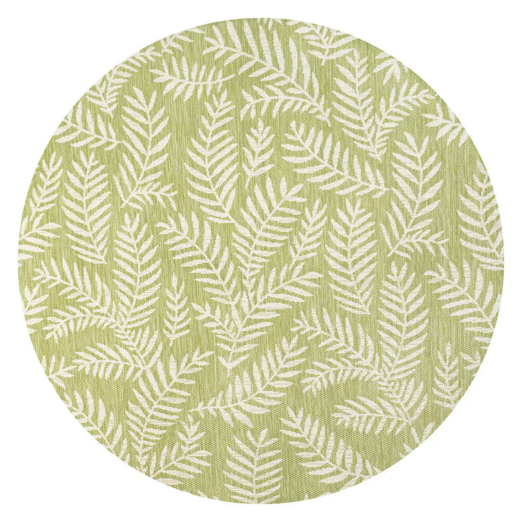 5' Green And Cream Round Floral Indoor Outdoor Area Rug Homeroots Outdoor