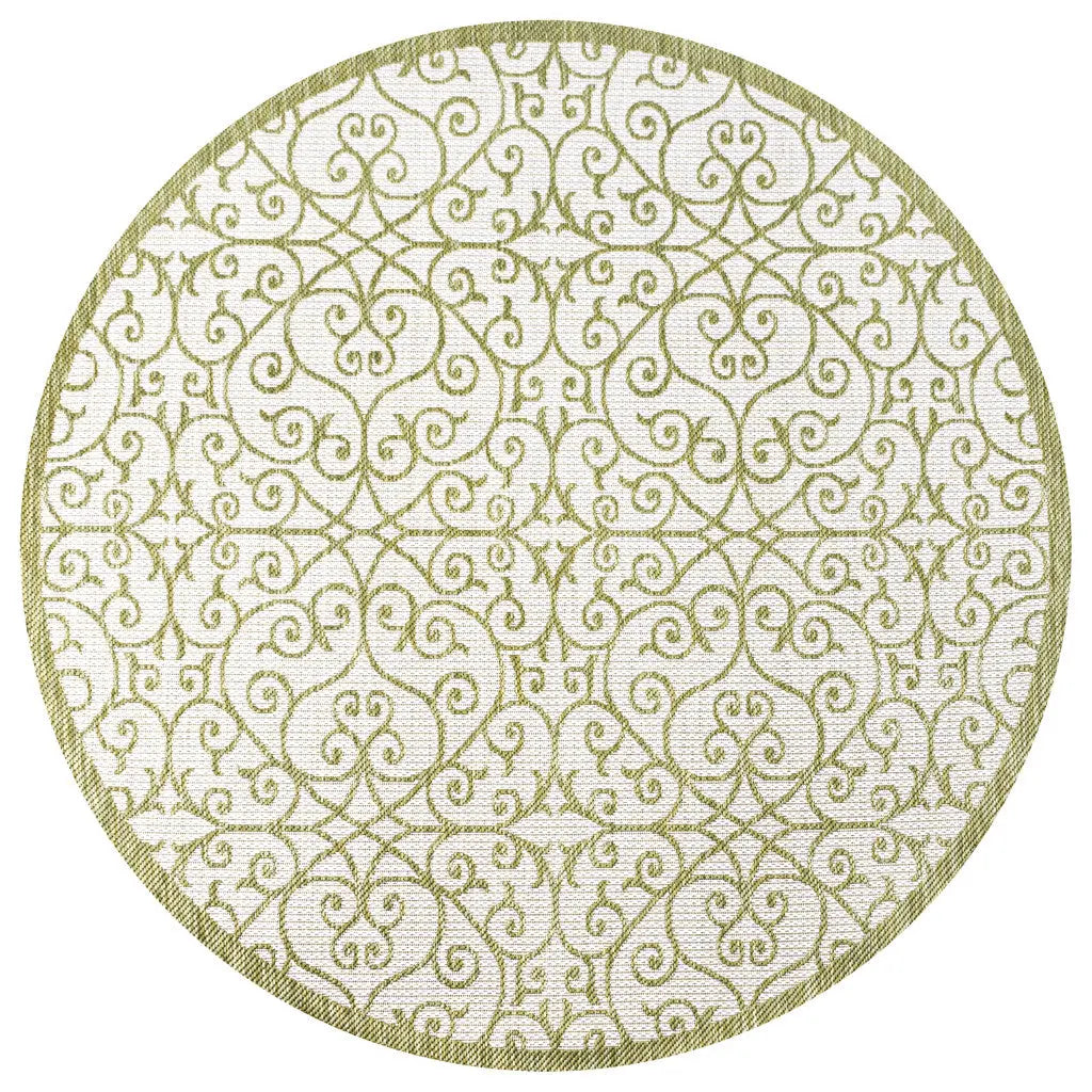 5' Green And Cream Round Geometric Indoor Outdoor Area Rug Homeroots Outdoor