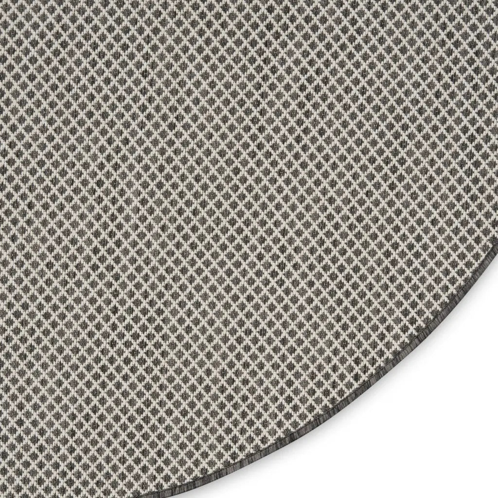 5' Ivory And Charcoal Round Geometric Indoor Outdoor Area Rug Homeroots Outdoor