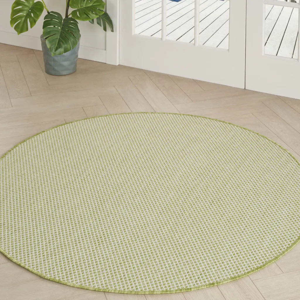 5' Ivory And Green Round Geometric Indoor Outdoor Area Rug Homeroots Outdoor
