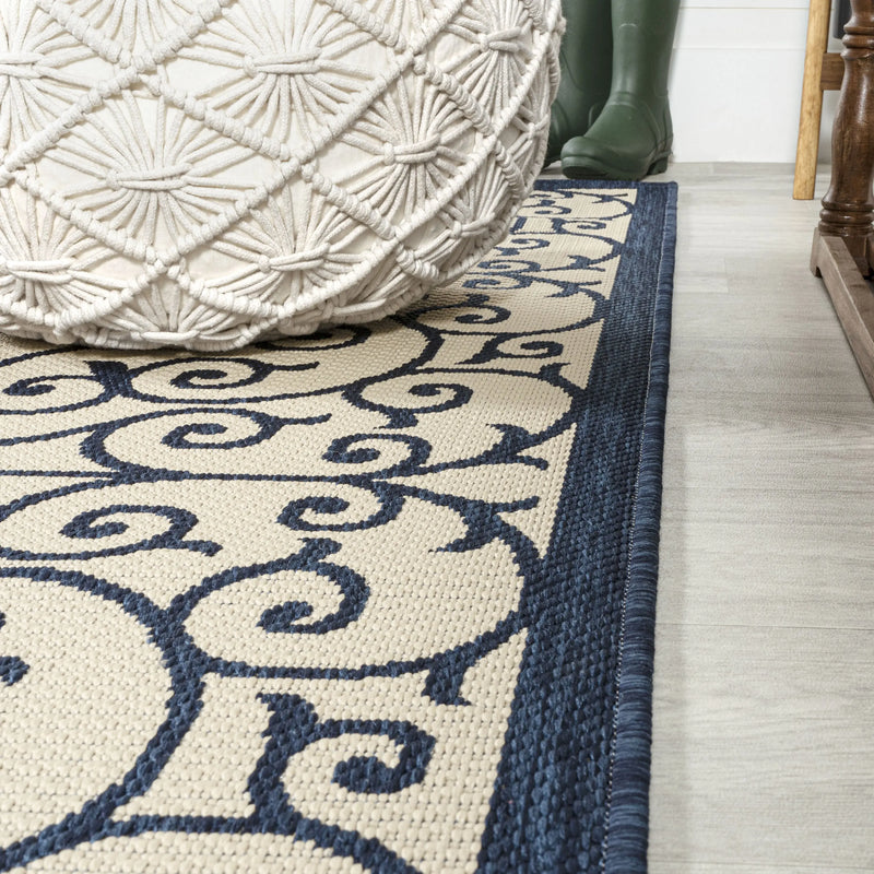 5' Navy Blue And Beige Square Geometric Indoor Outdoor Area Rug Homeroots Outdoor