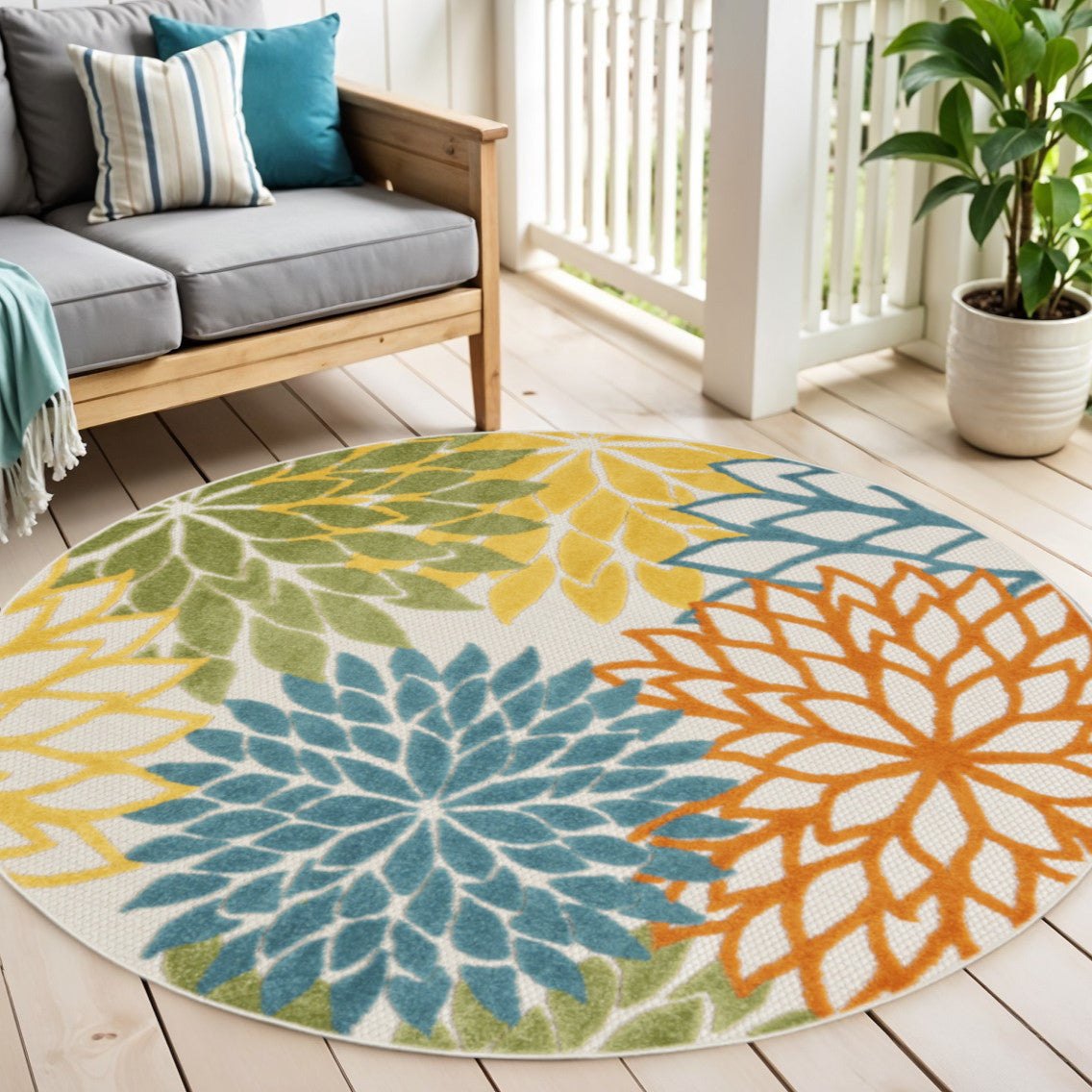5' X 5' Blue And Yellow Round Indoor Outdoor Area Rug - GreatEagleInc