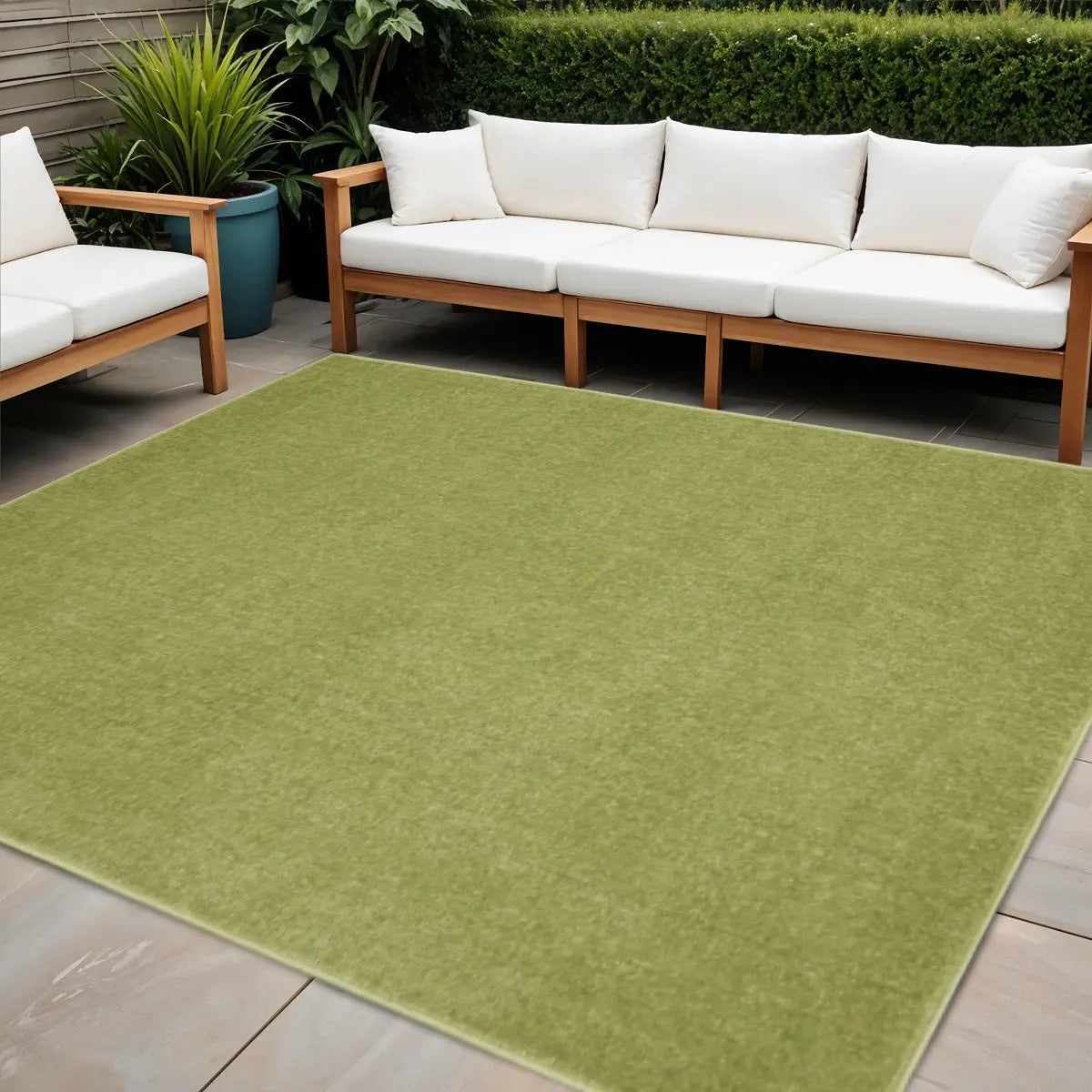 5' X 5' Green Square Indoor Outdoor Area Rug - GreatEagleInc