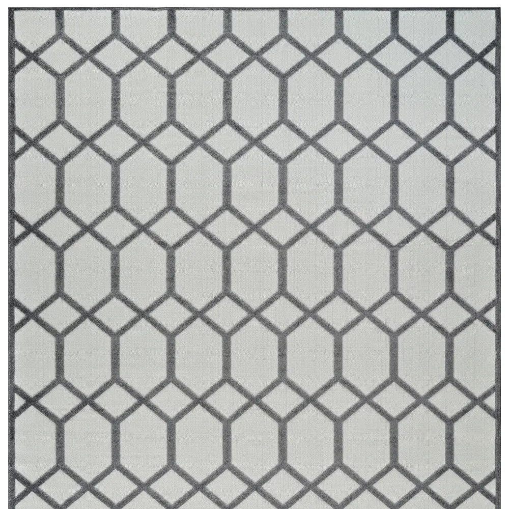 5' X 7' Beige And Gray Geometric Distressed Indoor Outdoor Area Rug Homeroots Outdoor