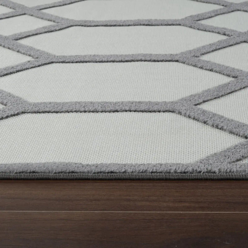 5' X 7' Beige And Gray Geometric Distressed Indoor Outdoor Area Rug Homeroots Outdoor