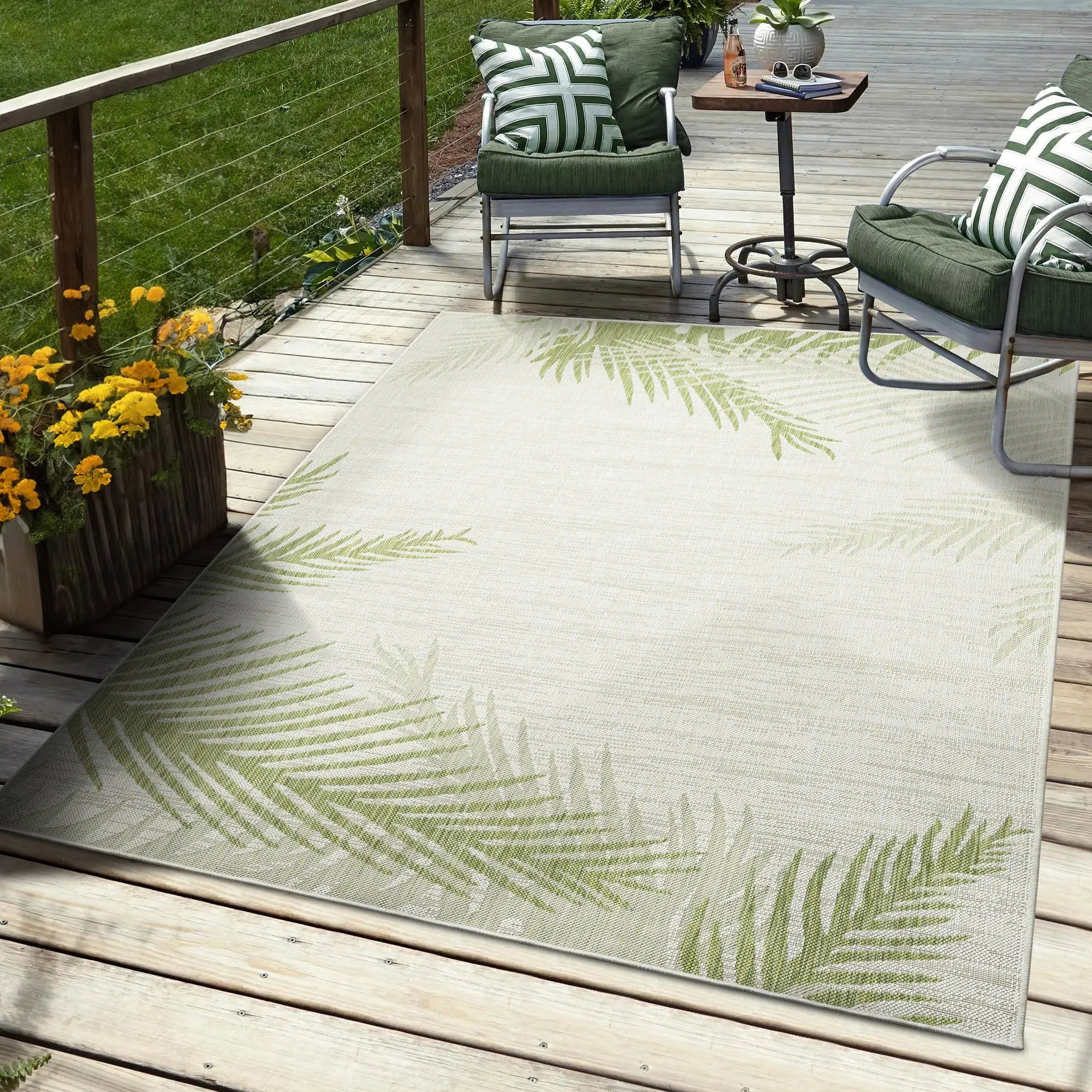 5' X 7' Beige And Green Palm Leaf Indoor Outdoor Area Rug Homeroots Outdoor